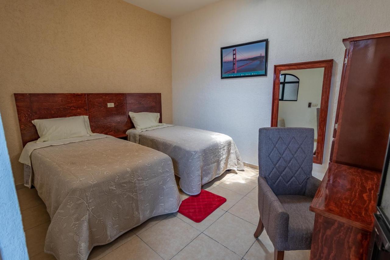 Hotel Casa Garatusa Yuriria Εξωτερικό φωτογραφία